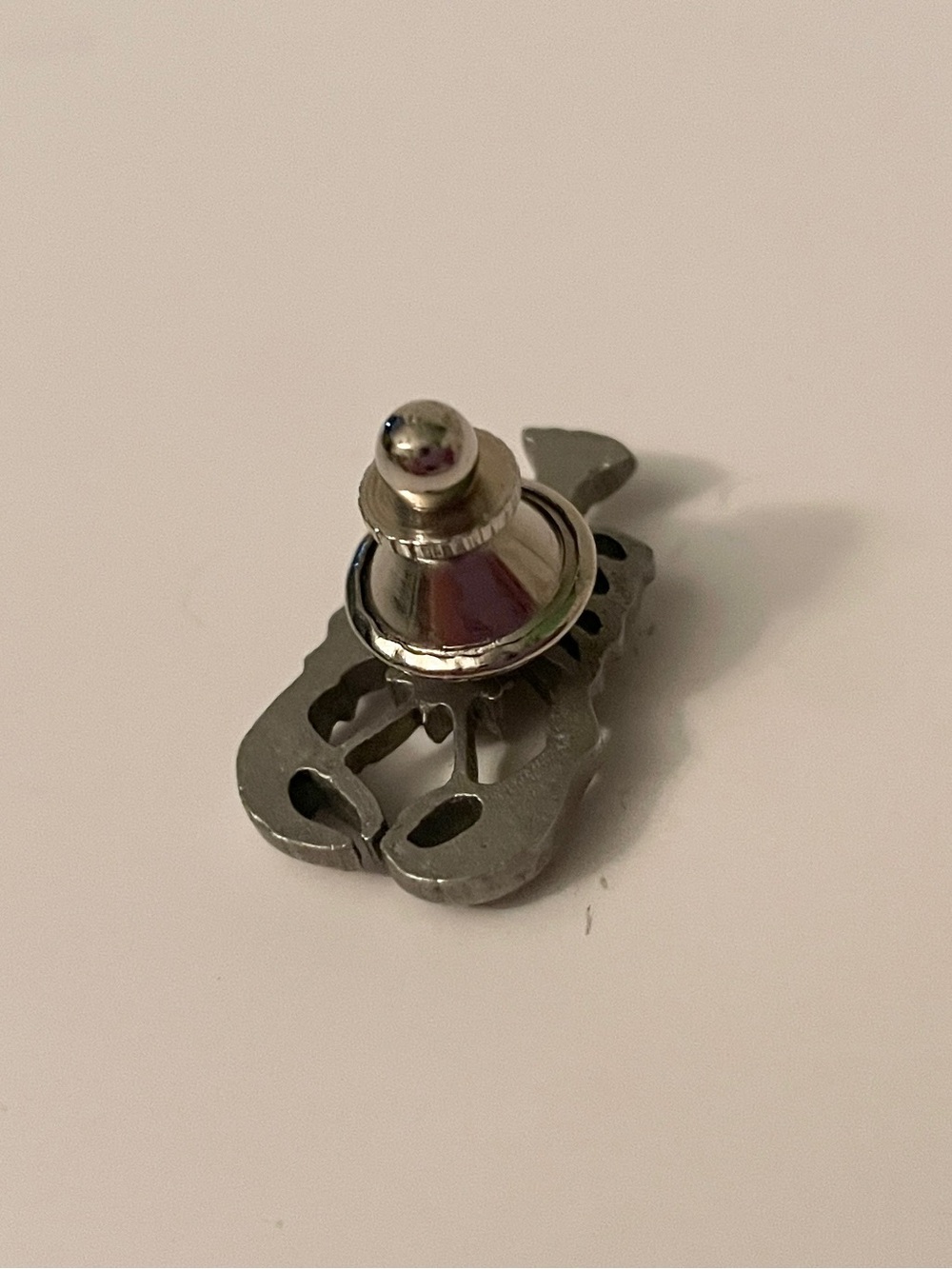 Vintage Pewter Lobster Lapel Pin Silver Tone Sea Life Crustacean Tie Tack⁠ - Picture 10 of 15